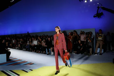 Look 2